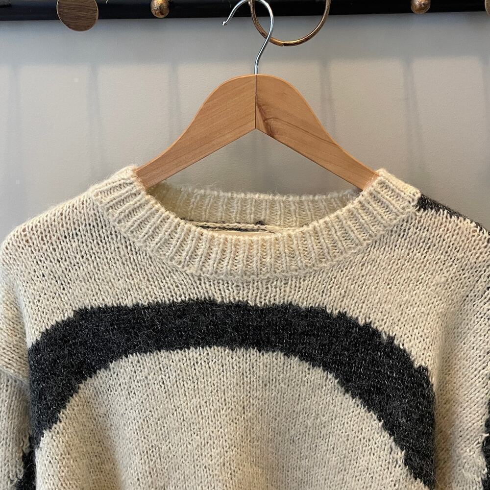 Grade & Gather M Fuzzy Knit Sweater | Cream Black Abstract Striped Pullover Soft - Picture 7 of 8